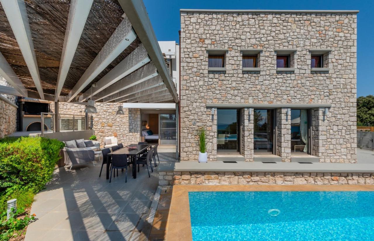 Villa Costamare - Enjoy Lazy Days On The Private Pool-Jacuzzi Pefki Eksteriør billede