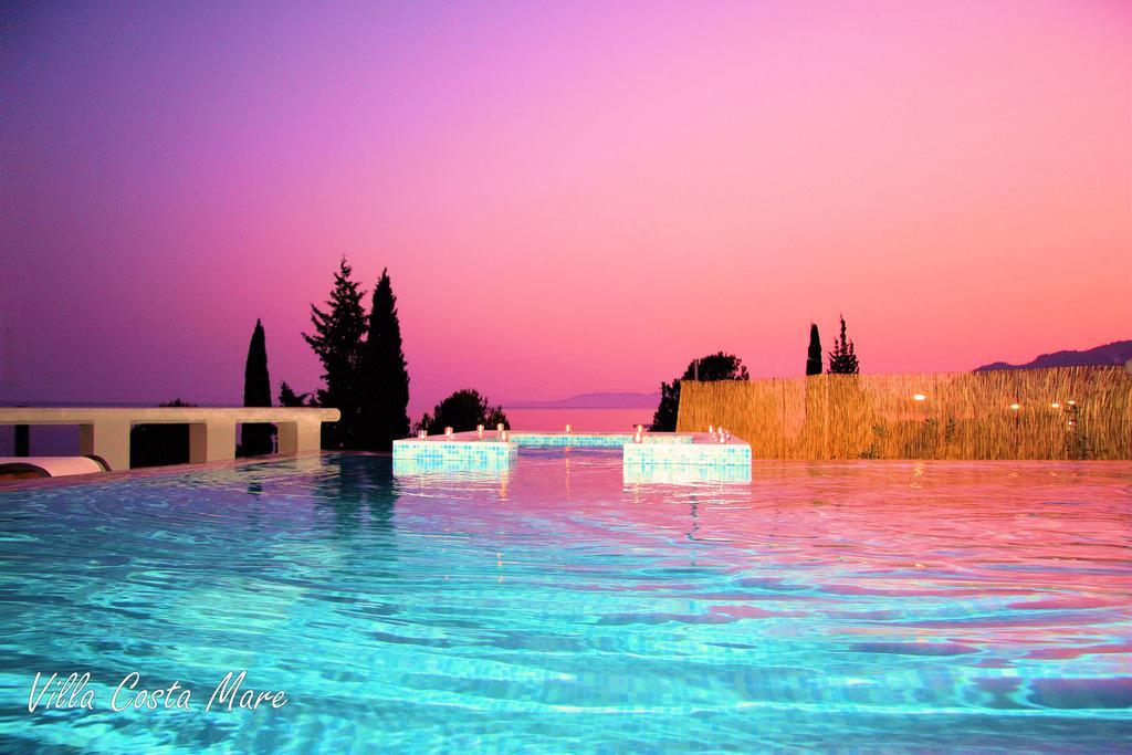 Villa Costamare - Enjoy Lazy Days On The Private Pool-Jacuzzi Pefki Værelse billede