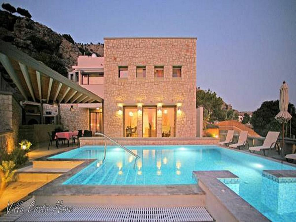 Villa Costamare - Enjoy Lazy Days On The Private Pool-Jacuzzi Pefki Værelse billede